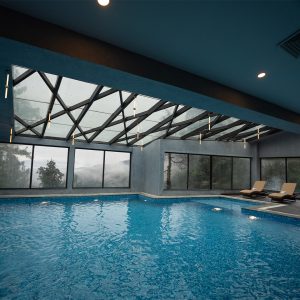 Swming pool image web